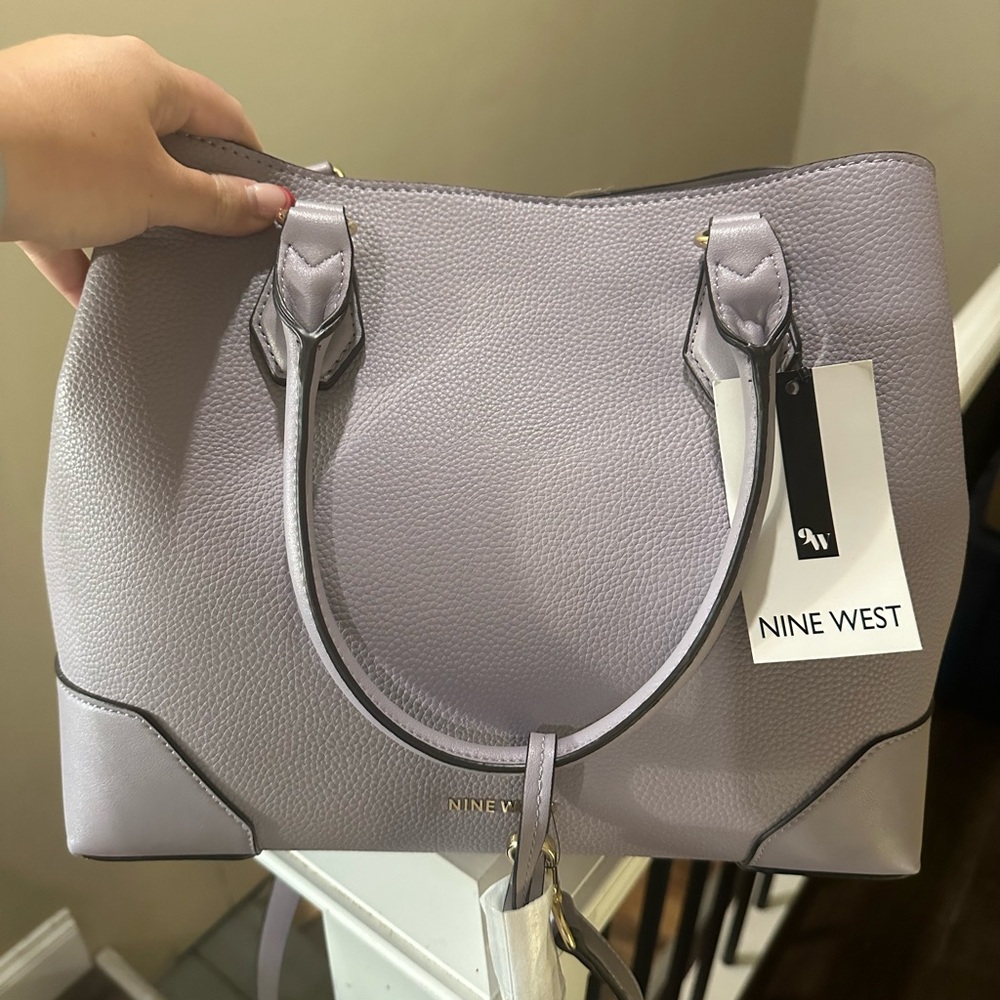 Nine West purse never used